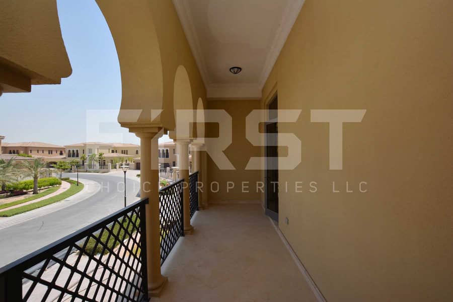 13 Internal Photo of Premium 5 Bedroom Villa in Saadiyat Beach Villas Saadiyat Island Abu Dhabi UAE (128). jpg