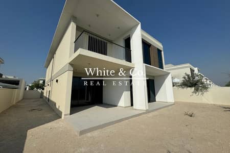 4 Bedroom Villa for Rent in Tilal Al Ghaf, Dubai - Extended | Close to pool | Closed kitchen