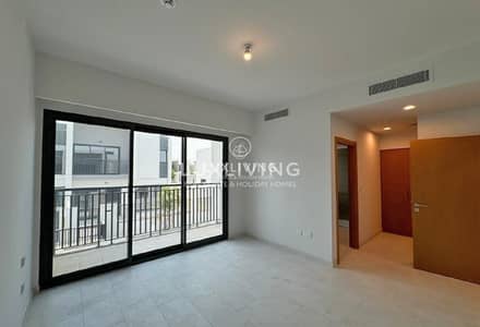 3 Bedroom Townhouse for Rent in Dubailand, Dubai - Spacious Plot | Top Notch Amenities | Accessible