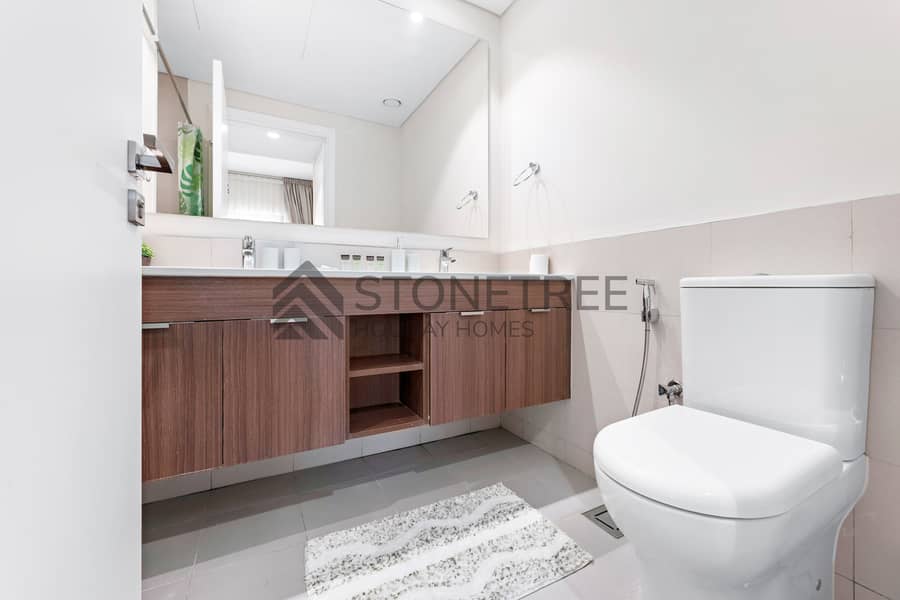 11 StoneTree08. jpg