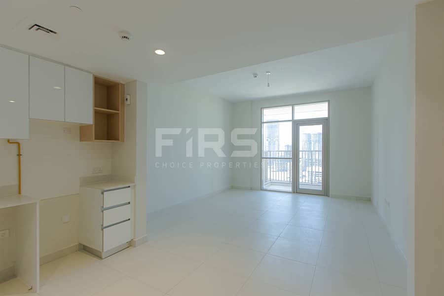 5 Internal Photo of 1 Bedroom Apartment in Reflection Shams Abu Dhabi Al Reem Island Abu Dhabi UAE (2). jpg