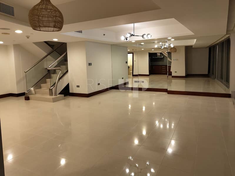 9 WTC 2BHK (20). jpg