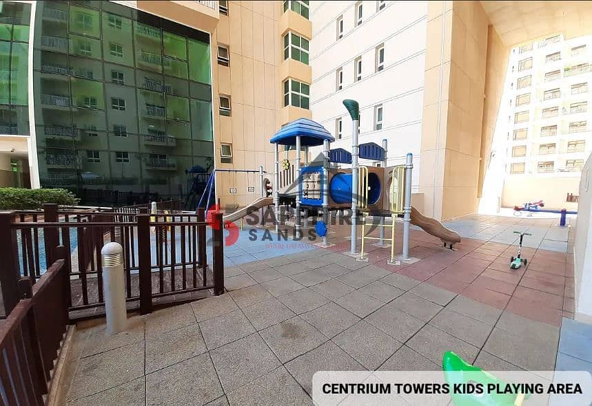 19 kids. JPG