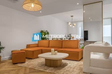 4 Bedroom Flat for Sale in Al Raha Beach, Abu Dhabi - Fully Renovated 4BR Duplex|Sea View|Unique Design