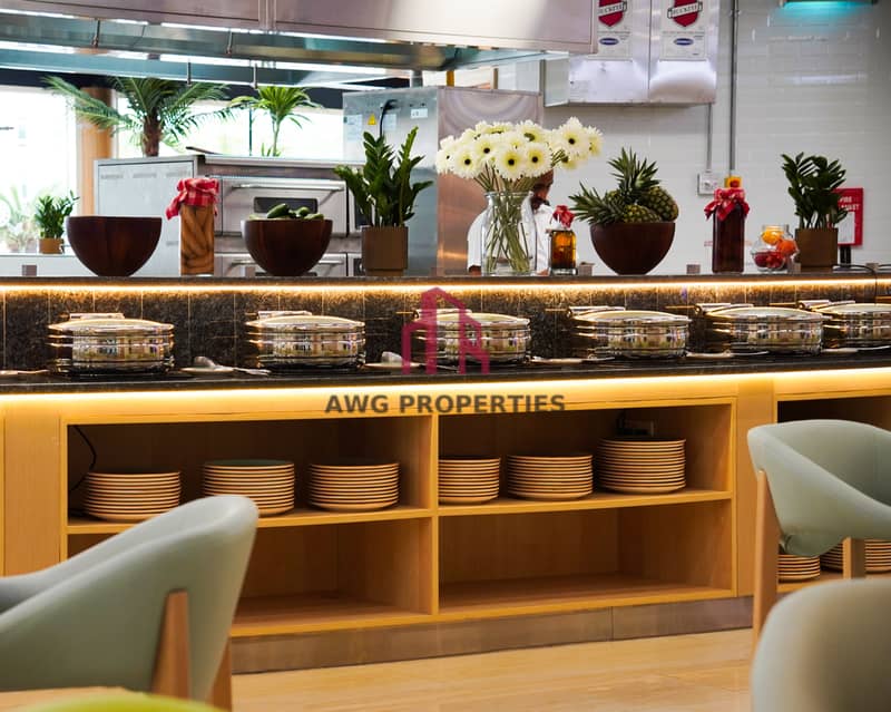 17 Le Murooj Restaurant 4. jpg