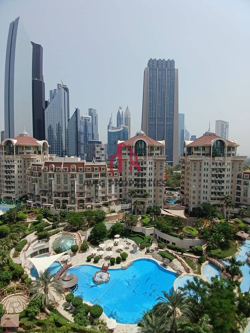 21 POOL Complex 2. jpg