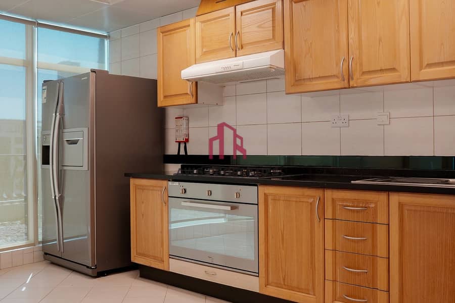 17 Penthouse - 9. jpg