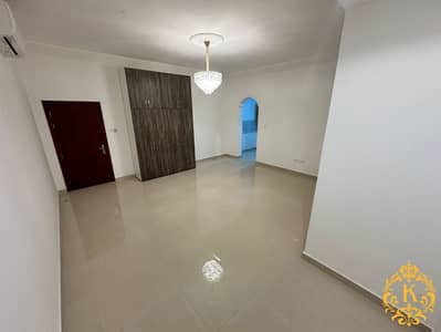 استوديو  للايجار في مدينة الرياض، أبوظبي - WhatsApp Image 2024-11-04 at 09.14. 21. jpeg