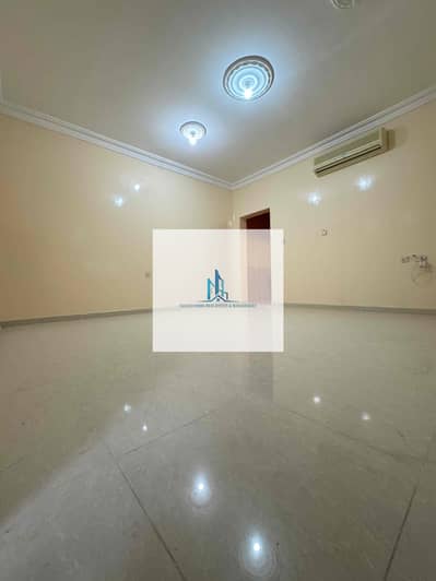Separate Entrance | 04 Bedroom Hall | Bahia New