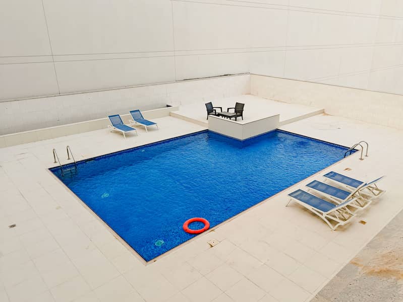 3 swimming pool. jpg