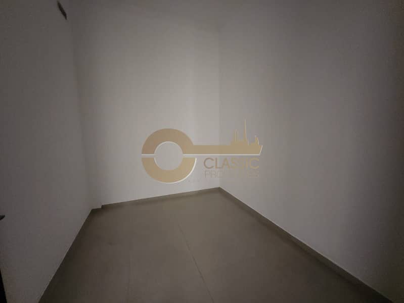 9 WhatsApp Image 2025-02-22 at 11.04. 59. jpeg