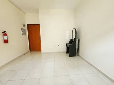 Studio for Rent in Muwaileh Commercial, Sharjah - 20250220_135708. jpg