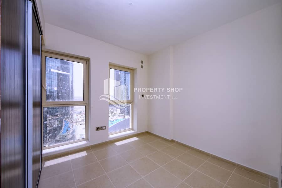 4 2-bedroom-apartment-al-reem-island-shams-abu-dhabi-mangrove-place-bedroom. JPG