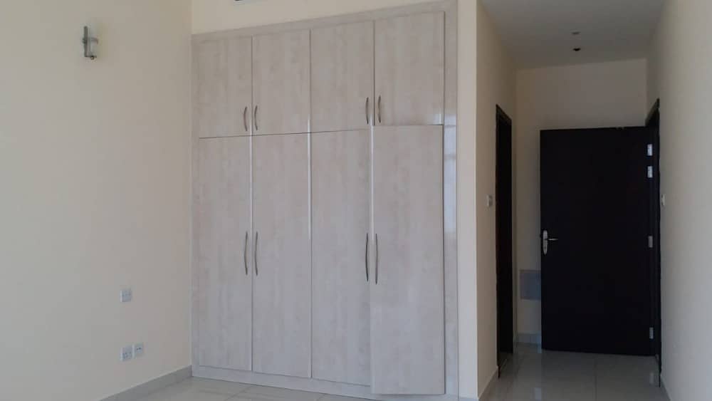 VERY CLOSE TO MOE   1BEDROOM APARTMENT  SPECIOUS PRICE IN AL-BARSHA