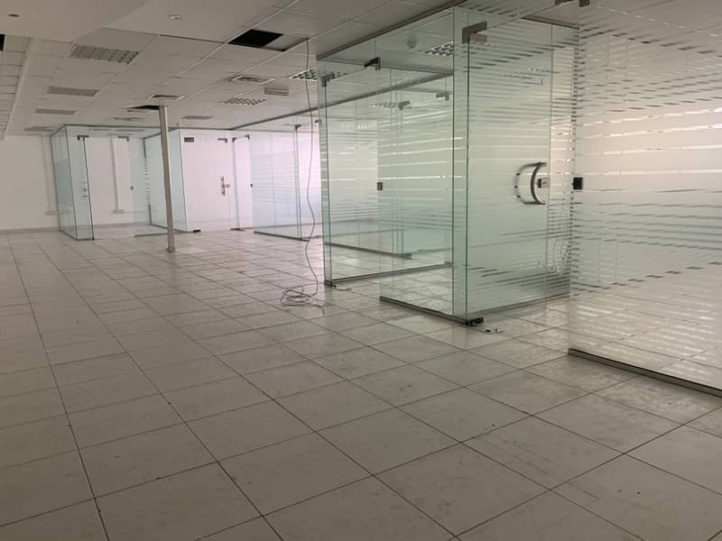 Spacious/ Fitted office space in Al Mamzar opposite Al Mulla plaza