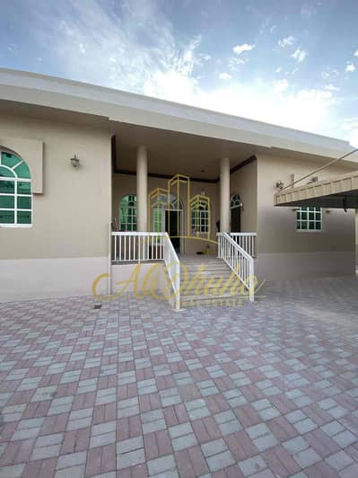 4 Bedroom Villa for Rent in Al Azra, Sharjah - 4ea81bf4-72f9-4350-a11c-34faa2100fc7. jpg