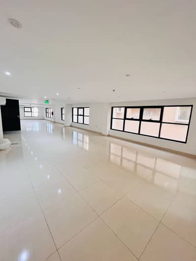 Floor zum zur Miete in Al Jurf, Ajman - WhatsApp Image 2025-02-22 at 10.12. 06 PM. jpeg