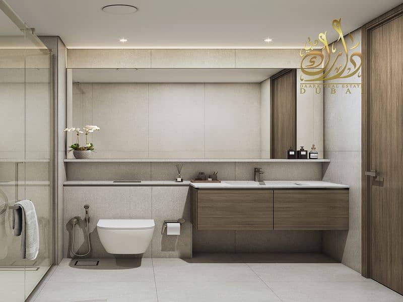 6 Bathroom. jpg