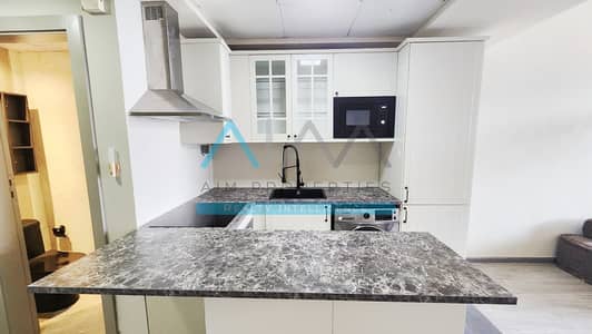 Duplex | Upgraded | Vacant Ready to Move Grand 1BR