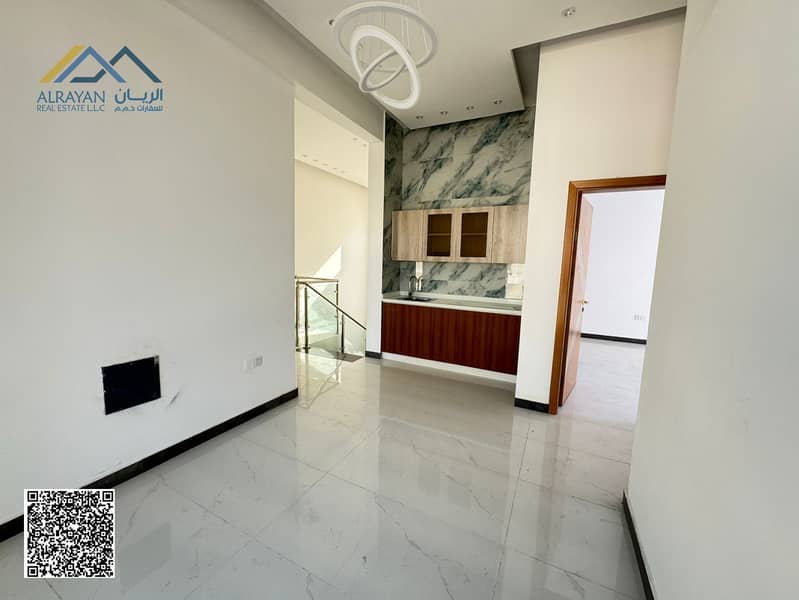 10 6da5db04-9cfa-4862-9e05-9590a289a5d9. jpg