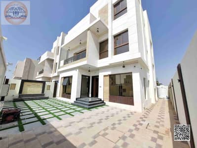 Including registration and ownership fees - Internal courtyard with fountain - Two floors and a roof - Central air conditioning - Distinctive location directly on Sheikh Mohammed bin Zayed Road