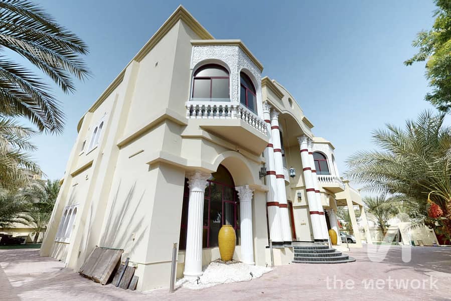 Lake view I Furnished I 8 Bed Villa Lake view I Furnished I 8 Bed Villa