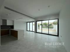 Brand New| Close to Pool| Vacant| Spacious