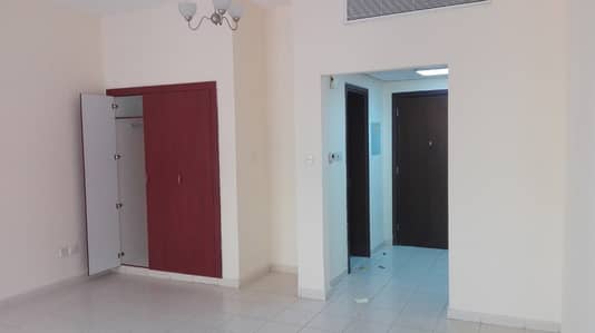 Studio for rent in Spain cluster 24000/ by 4 Studio for rent in Spain cluster 24000/ by 4