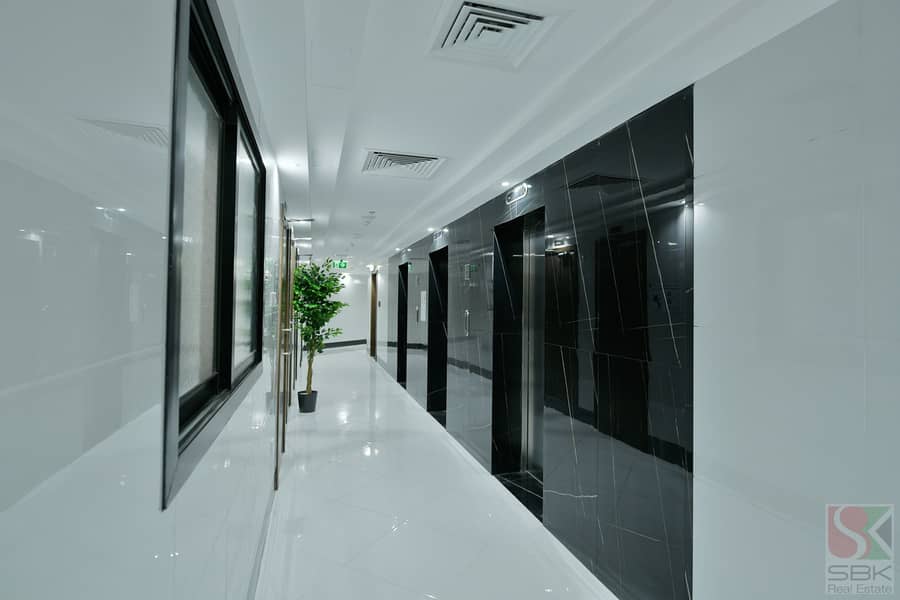 10 _JPS4105. jpg