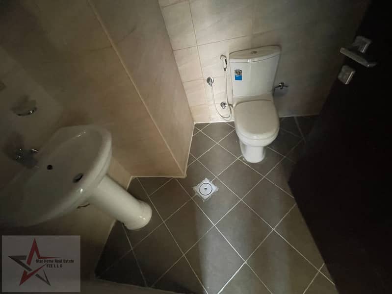 7 IMG_9920. jpeg