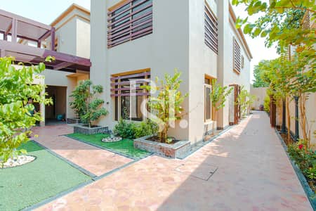 فیلا 5 غرف نوم للبيع في مدينة خليفة، أبوظبي - golf-garden-khalifa-city-a-abu-dhabi-garden (3). JPG