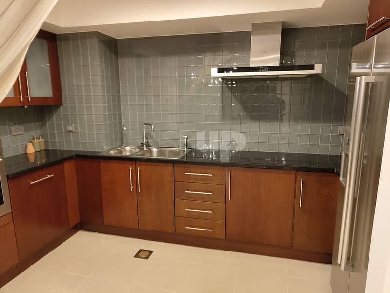 10 WTC 2BHK (17). jpg
