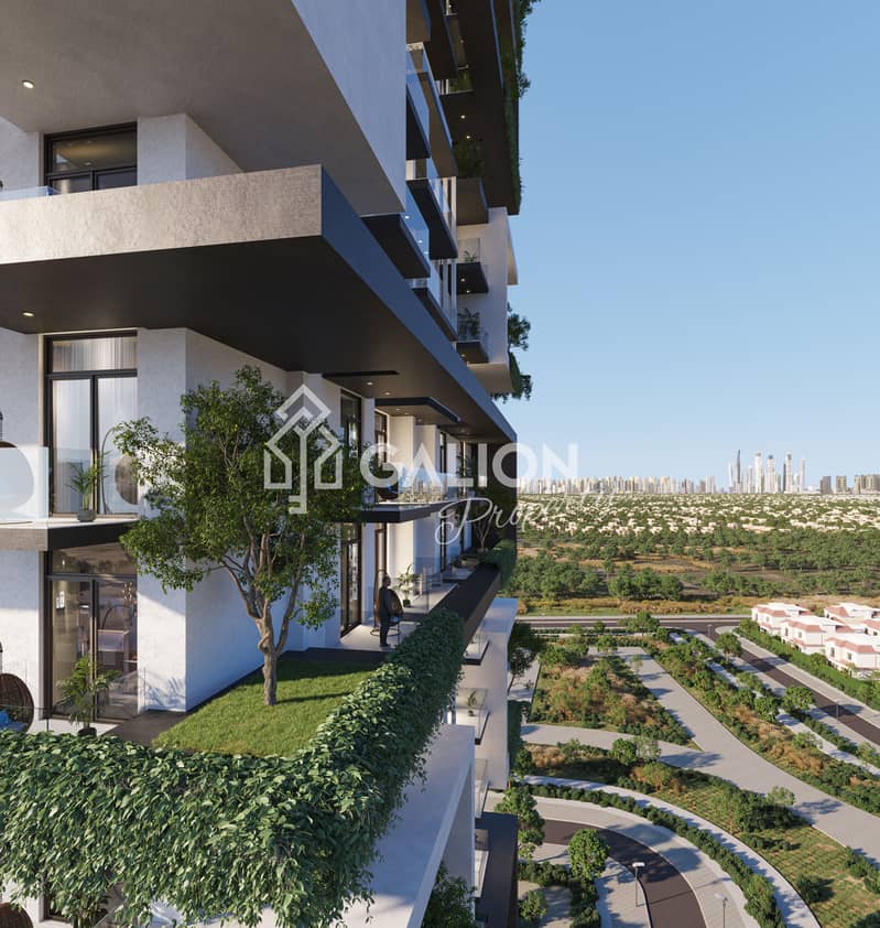8 Closeupbalcony. jpg