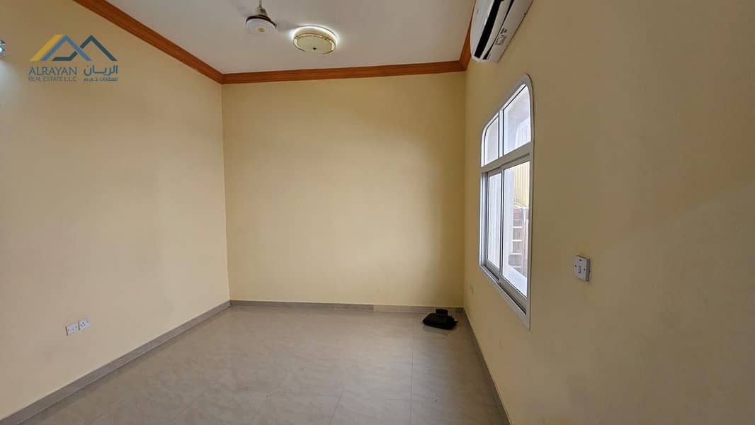 14 eed740cd-dd93-45c0-be53-62478ce06fd7. jpg
