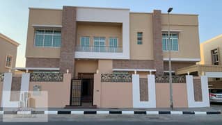 للبيع بالشارقه منطقه العزراء فيلا خمس عرف ماستر بنايه حديثه