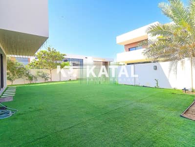 Move in Now! | Prime Location | Furnished Villa