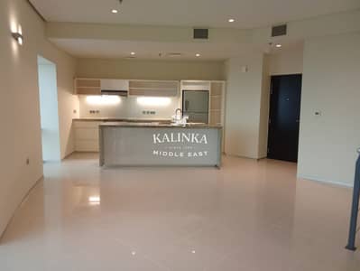 Spacious 2 BR Duplex | Close to Metro | Vacant