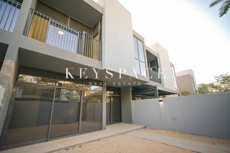 5 Bedroom Townhouse for Sale in Tilal City, Sharjah - KCB_9188. jpg