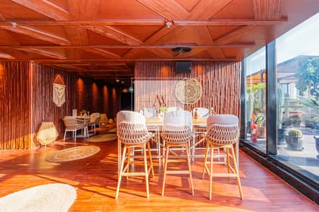 Shop for Rent in Business Bay, Dubai - Shisha Bar and Lounge | Indoor and Outdoor Space