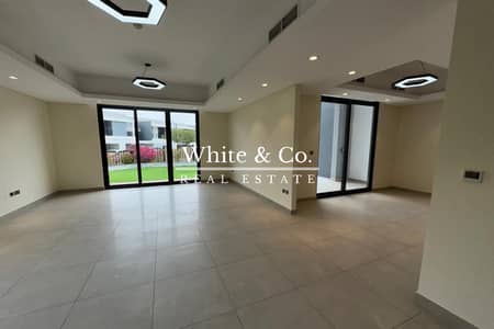 4 Bedroom Townhouse for Rent in Motor City, Dubai - Landscaped |  Corner Unit |  Rare Find