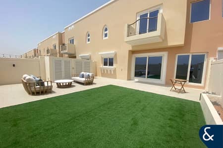 4 Bedroom Townhouse for Sale in Dubai Sports City, Dubai - 4 Bedrooms | Spacious | Vacant July