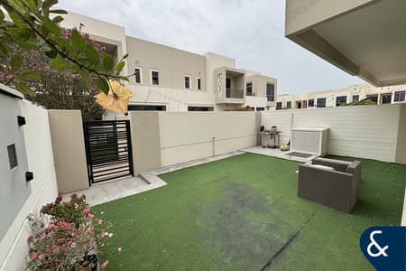 Unfurnished | 3 Beds | Spacious Garden