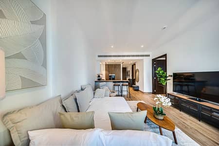 Sea View | Luxurious Apartment | High Floor