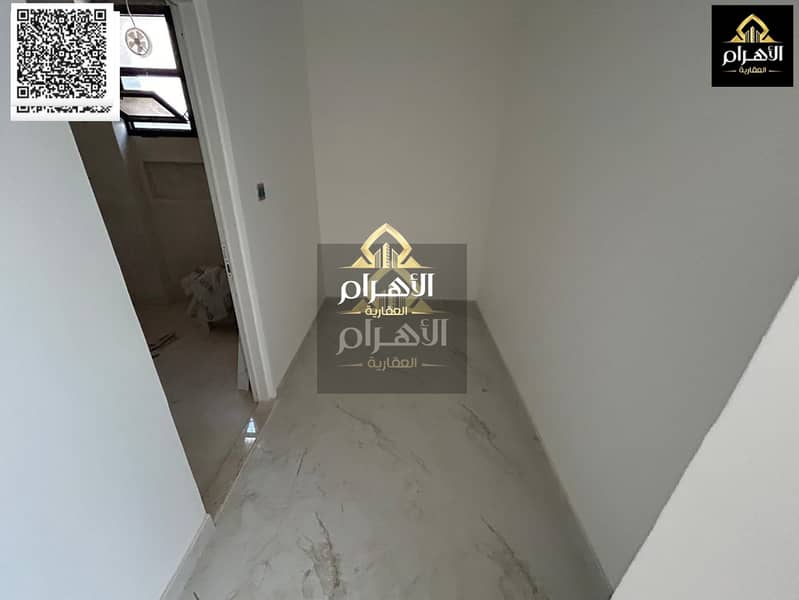 22 batch_batch_cf0c7d6c-9c08-43ac-af00-f30d83c0cf25. jpg