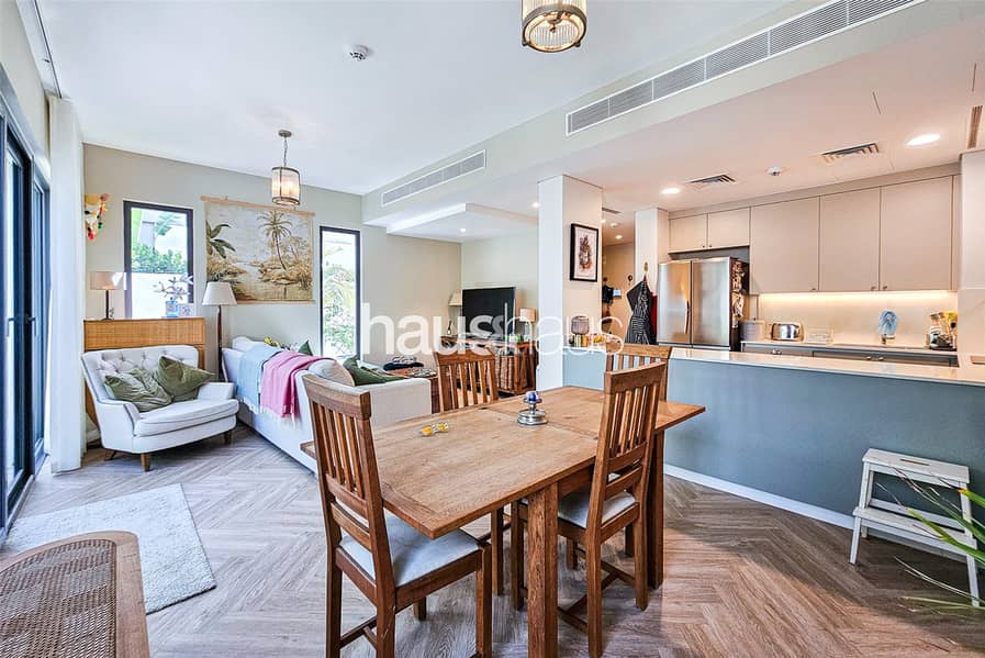 Exclusive | Extended | Vacant Soon | Upgraded Exclusive | Extended | Vacant Soon | Upgraded