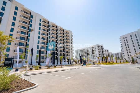 3 Bedroom Apartment for Rent in Yas Island, Abu Dhabi - Vacant Unit | Stunning 3BR+Maids | Great Amenities