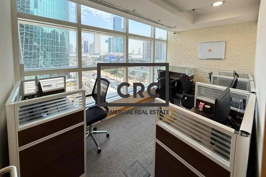 Fully Fitted | 1 Parking Space | Near Metro | SZR