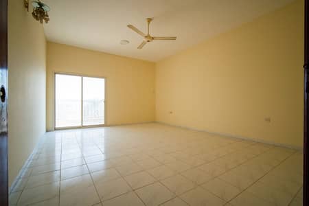 2 Bedroom Flat for Rent in Dafan Al Khor, Ras Al Khaimah - 1. jpg