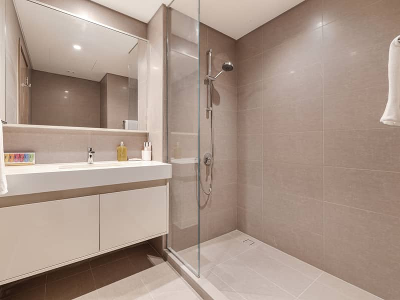 23 Burj_Royale_Unit_3311_-26. jpg