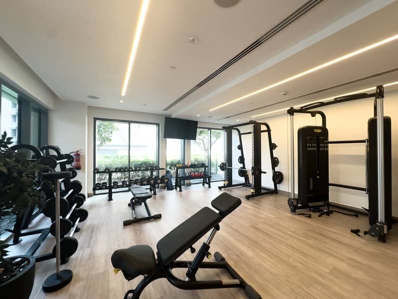 27 Burj_Royale_Unit_3311_-37. jpg